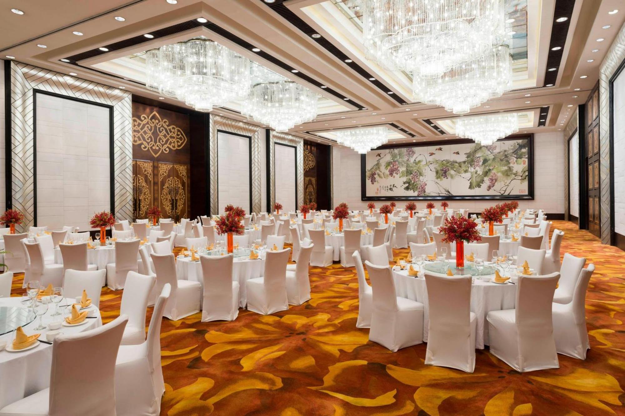 Sheraton Hohhot Hotel Exterior photo